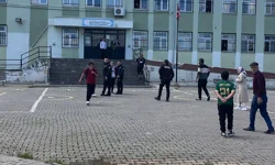 Diyarbakır'da okul çevresinde korkutan anlar: Pompalı tüfekle etrafa ateş açtı!