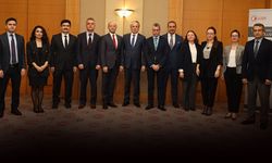 EİB’den 10 ülkeye açılan kapı: İhracatın yol haritası İzmir’de çizilecek