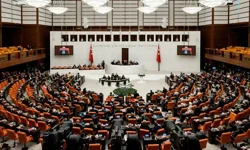 Fahiş site aidatlarına sınırlama yasalaştı