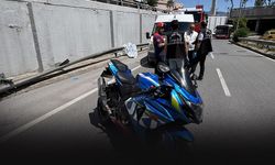 Motosikleti ile bariyerlere çarptı... Feci şekilde can verdi!