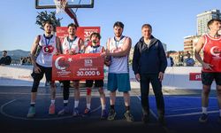 İzmir’de 19 Mayıs’a özel basketbol şöleni... Gençlerden yoğun ilgi