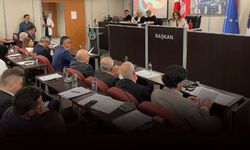 Karşıyaka'da 'kesin hesap' tartışması: Mallarımızın üzerinde haciz var!