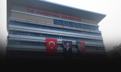 CHP Karşıyaka'daki krizde top genel merkezde... Hasan Ünal'a kim oy verdi?