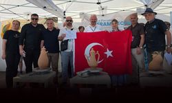 Menemen çömlekçiliği Fransa’da tarih yazdı