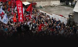 CHP İzmir’de “Butlan” mitingi... Özel'in liderliğinde milletin iktidarını kuracağız