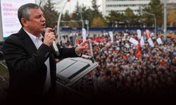 Özel Cumhuriyet Meydanı’ndan vazgeçmedi: Otobüsün üstünden İzmirlilere seslenecek!