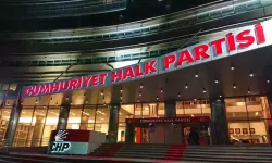 CHP'de 26 il başkanı görevden alındı