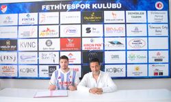 Fethiyespor'da Fatih imzaladı