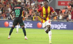 Göztepe'de Dennis'e Premier Lig takımı talip oldu
