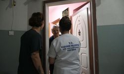 Kuşadası Belediyesi Evde Bakım Birimi'nden Babalar Günü ziyareti
