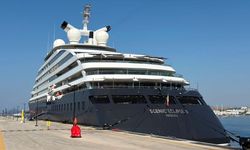 Bodrum'a 'Scenic Eclipse 2' kruvaziyeriyle 218 turist geldi