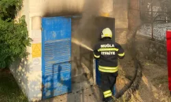 Bodrum'da korkutan trafo yangını: Kullanılamaz hale geldi!