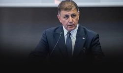 İzBB CHP grubunda ‘İstifa edenleri atın’ tartışması... Tugay: Butlancıları savunacaksa o çıksın!