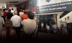 CHP İzmir’de gergin bekleyiş: İl Başkanlığında nöbet!