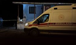 İzmir'de eski kocadan kezzaplı dehşet: Anne öldü, kızı ağır yaralı!
