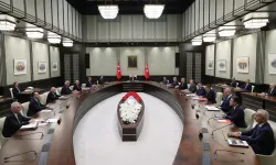 İki haftalık aradan sonra kabine toplanıyor