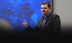 AK Partili İnan’dan Koç’a 'fıkra' çıkışı: Kınıyoruz lanetliyoruz!