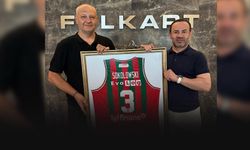 Karşıyaka'da Egemen takımda kaldı