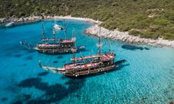 Tatil sezonunun başlaması ile Bodrum koylarında yat yoğunluğu!