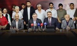 Rozet töreninde AK Partili Saygılı'dan dikkat çeken sözler: Yerel seçimleri işaret etti!