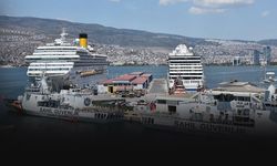 2 dev yolcu gemisi İzmir'e demir attı: Kente 3 bini aşkın ziyaretçi geldi!