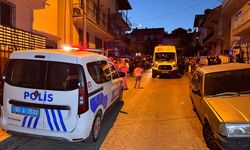 Dut toplarken çatıdan düşen adam hayatını kaybetti