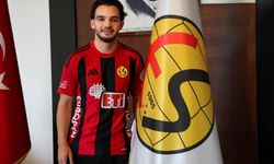 Altay'dan ayrılan Emre imzayı attı