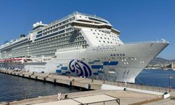 Bodrum'a denizden 2 bin 360 turist geldi