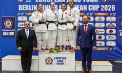 İzmir BBSK madalyaları topladı