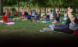 Aşık Veysel Rekreasyon Alanı’nda yoga ve meditasyon rüzgarı!