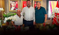 Balçova’da 3 dönem belediye başkanlığı yapan Çalkaya, Gümrükçü'yü ziyaret etti!