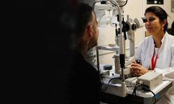 Başhekimden örnek davranış: Hastalarını bırakmıyor!