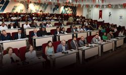 Çiğli CHP grubunda çatlak: Meclis ertelendi!