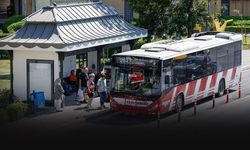 Hem estetik hem konforlu... İzmir'in yeni Konak Durağı hizmete açıldı!