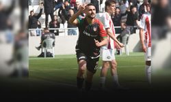 Karşıyaka'da Ömer Faruk bekleniyor