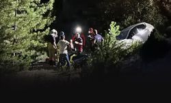 Otomobil ile motosiklet çarpıştıktan sonra şarampole savruldu: 5 yaralı
