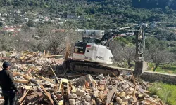 Marmaris'te kaçak yapılara geçit yok: Bu yıl 60 yapı yıkıldı