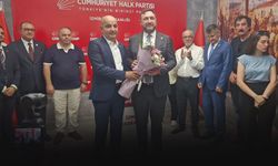 YDK Başkanı Polat Gümrükçü’yü ziyaret etti... Partiden ayrılmak kendilerine ihanet olur!