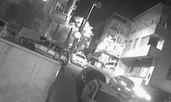 Seyir halindeki otomobilden rastgele ateş açtılar: 3 şüpheli tutuklandı