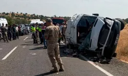 Nişan yolunda katliam gibi kaza! 7 kişi öldü