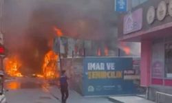 Metro şantiyesinde yangın: 2 işyeri kül oldu!