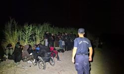 İzmir'de 62 düzensiz göçmen yakalandı!