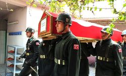 İzmir'de vefat eden Kıbrıs gazisi son yolculuğuna uğurlandı