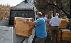 Yangında kovanları zarar gören arıcıya destek