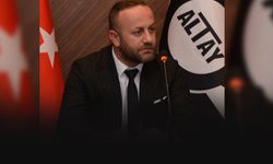 Altay'da tarihi çöküş: 112 yıllık çınara kayyum yolu göründü!