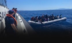 Çeşme açıklarında can pazarı... 25 düzensiz göçmen kurtarıldı