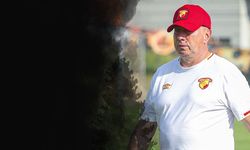Göztepe'de Stoilov'dan transfer açıklaması: Bazen rakipleri kıskanıyoruz