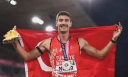 İsmail Nezir'e İzmir'de karşılama