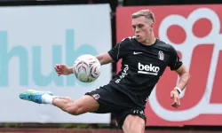 Leandro Trossard, Beşiktaş'ta ilk antrenmanına çıktı