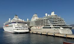Bodrum'a iki kruvaziyerle 957 turist geldi